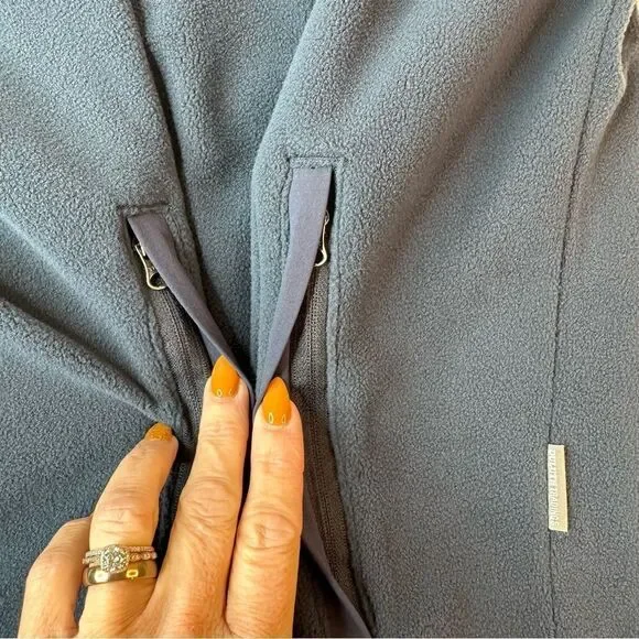 NWT DULUTH Trading Co Checkpoint Fleece Full Zip Mock Navy Jacket Size M - Picture 10 of 15